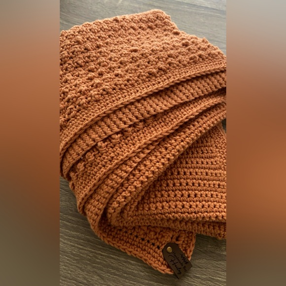 Handmade Crocheted Baby Blanket - Picture 1 of 3
